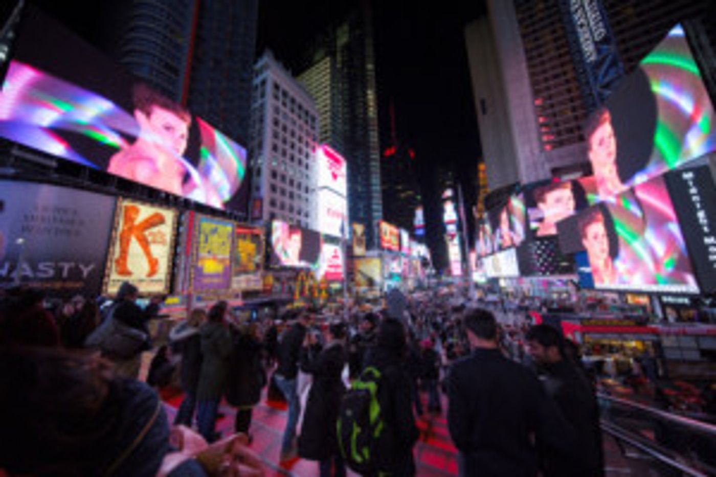 Trine Lise Nedreaas' PULSE Is December's 'Midnight Moment' in Times Square  Image