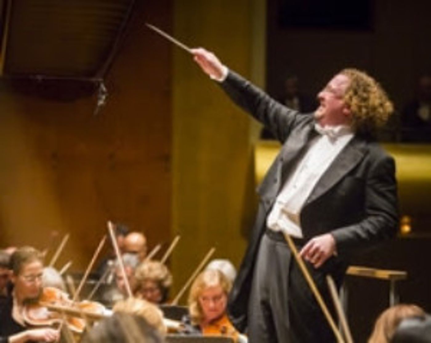 Stephane Deneve To Conduct All-Prokofiev Program With James Ehnes Starting Tonight  Image