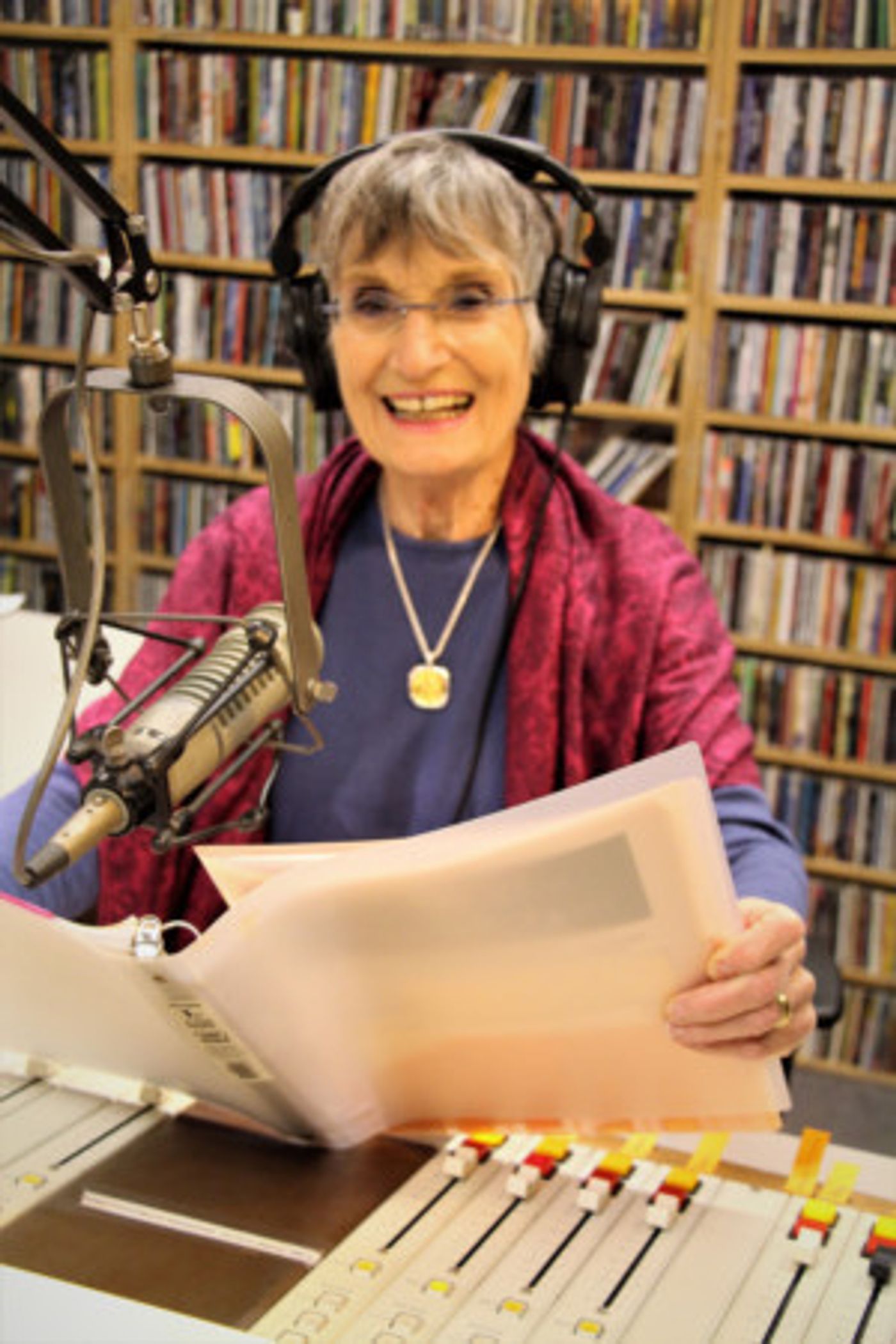 Westport Resident/Actor Davina Porter Inducted Into the Narrator Hall of Fame  Image