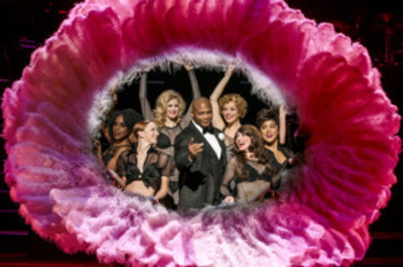 NFL Legend Eddie George Will Star in CHICAGO in Columbus  Image