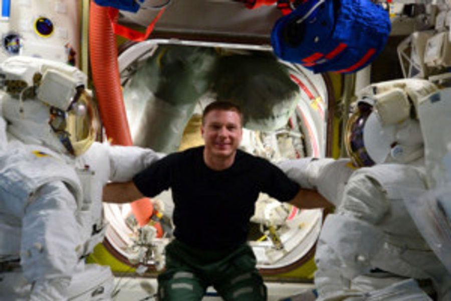 Astronaut Terry Virts Visits Thousand Oaks Civic Arts Plaza Image