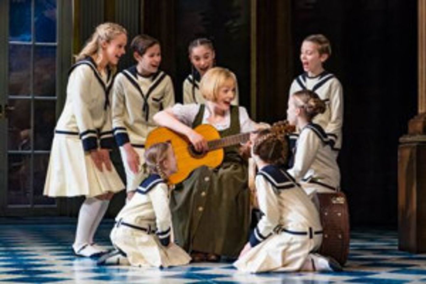 THE SOUND OF MUSIC Tour to Star Lucy O'Byrne and Neil McDermott - Full Cast Announced!  Image
