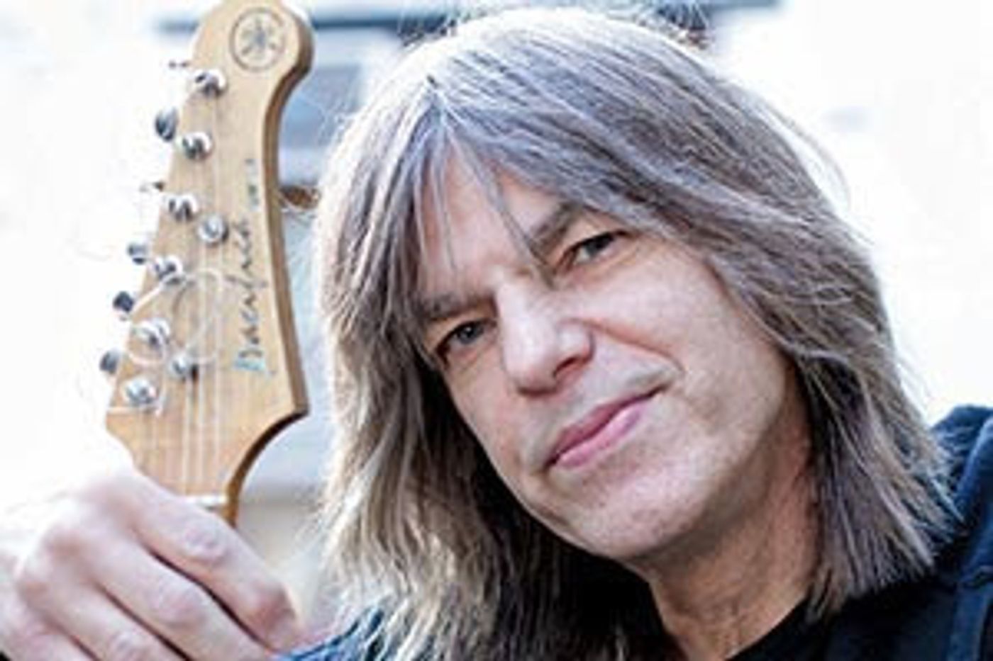 The Mike Stern Band To Headline The 7th LES PAUL FESTIVAL  Image