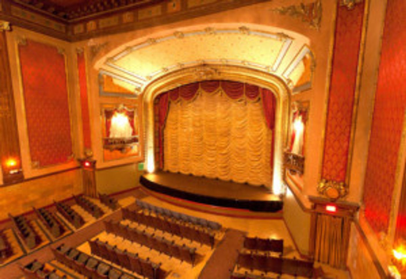 Ellen Theatre presents VOICES OF BROADWAY  Image