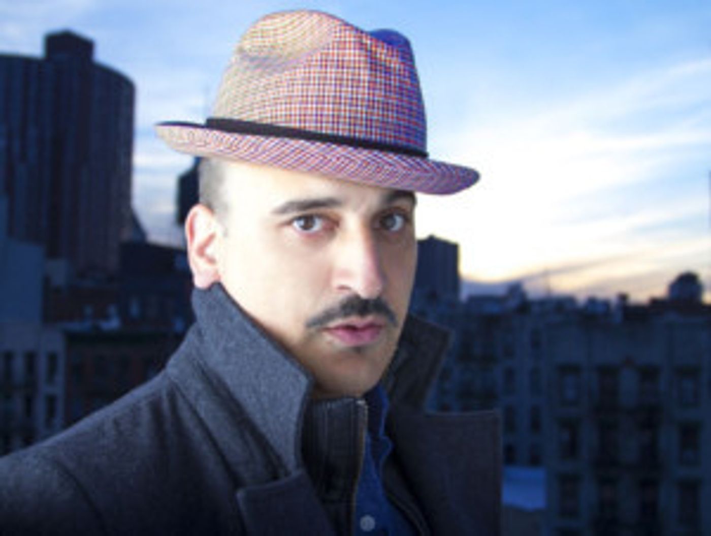 SPARKLE & CIRCULATE Podcast With Justin Sayre Features Julian Fleisher in New Episode  Image