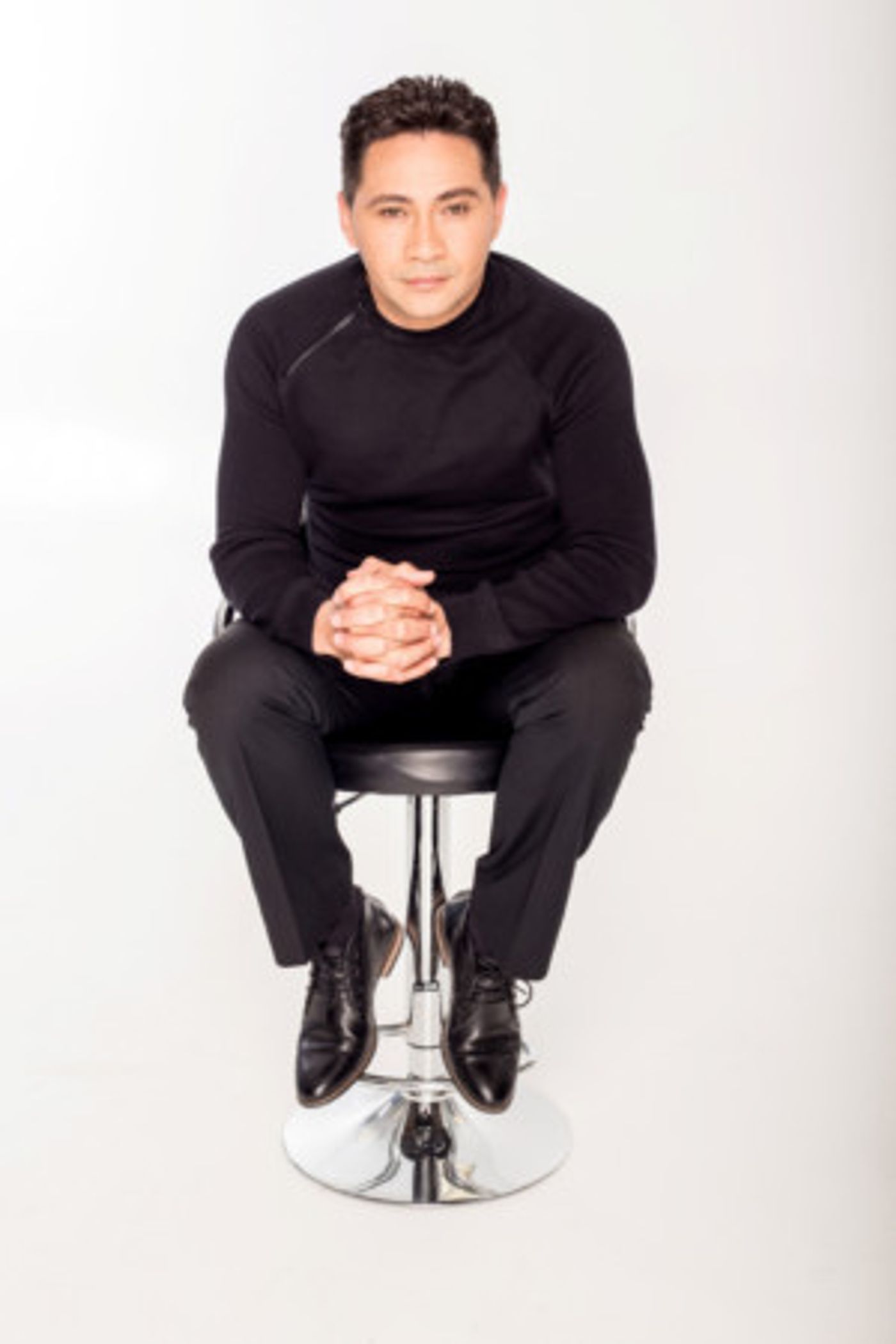 Alistair Izobell Promises A Night Of Flamboyance And Flair At The 53rd Fleur Du Cap Theatre Awards  Image