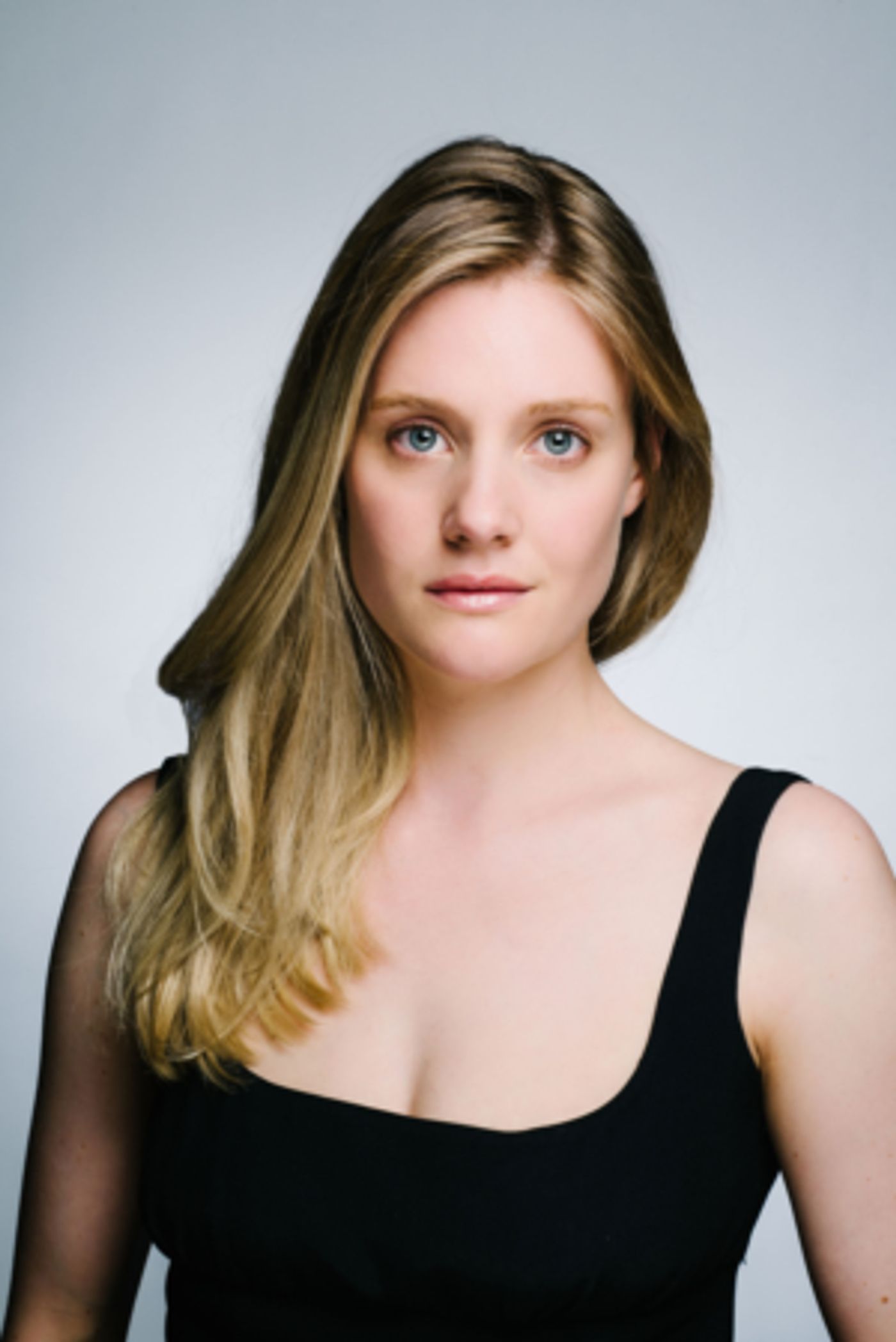 Romola Garai Cast In Title Role Of Ella Hickson's THE WRITER at Almeida Theatre  Image