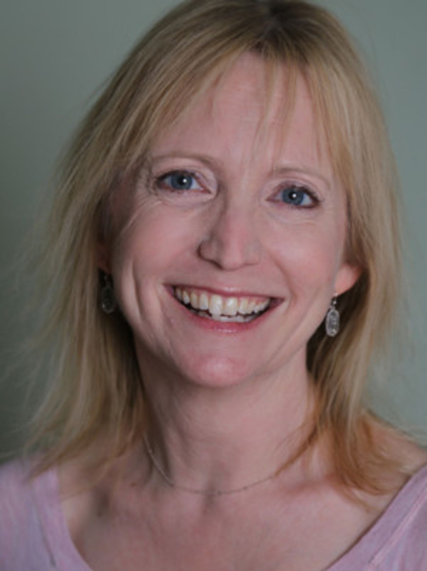 Luna Board Of Directors Announces The Hiring Of New Artistic Director  Image