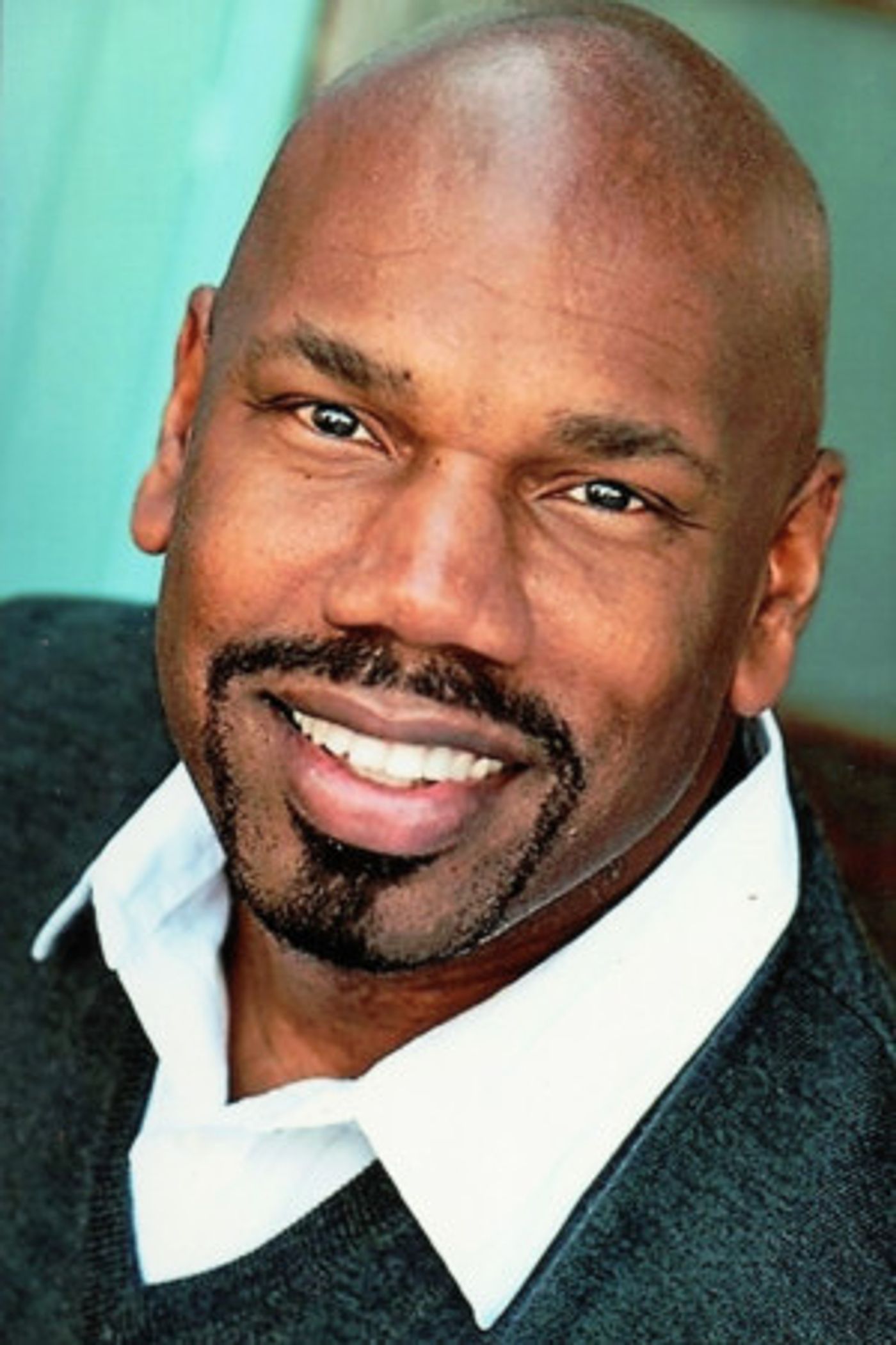 Pet Advocate and Author Hartford Hough to Sign New Book 'The Fur Beneath My Wings'  Image