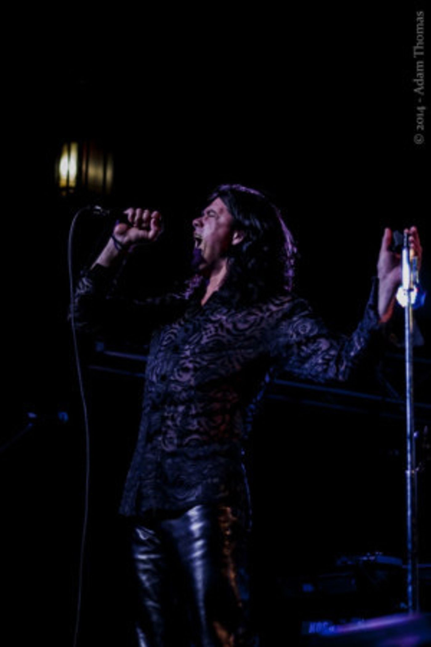 Kick To Recreate The Live INXS Concert Experience At Daryl's House, 4/29  Image