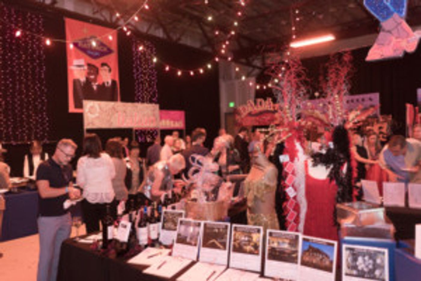 TheatreWorks Goes Kryptonic With ONE SUPER PARTY, 5/5  Image