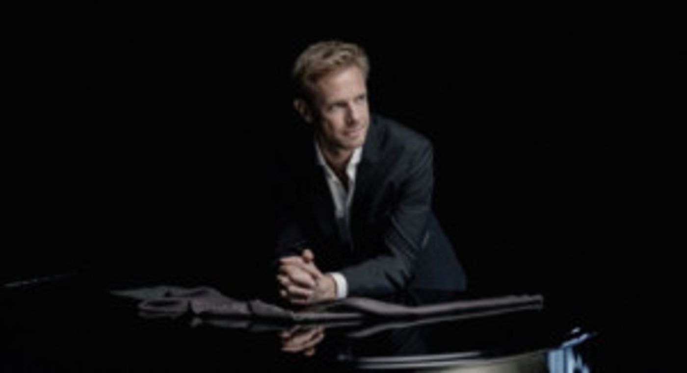 Pianist Andrew Von Oeyen Comes to The Dallas Opera  Image