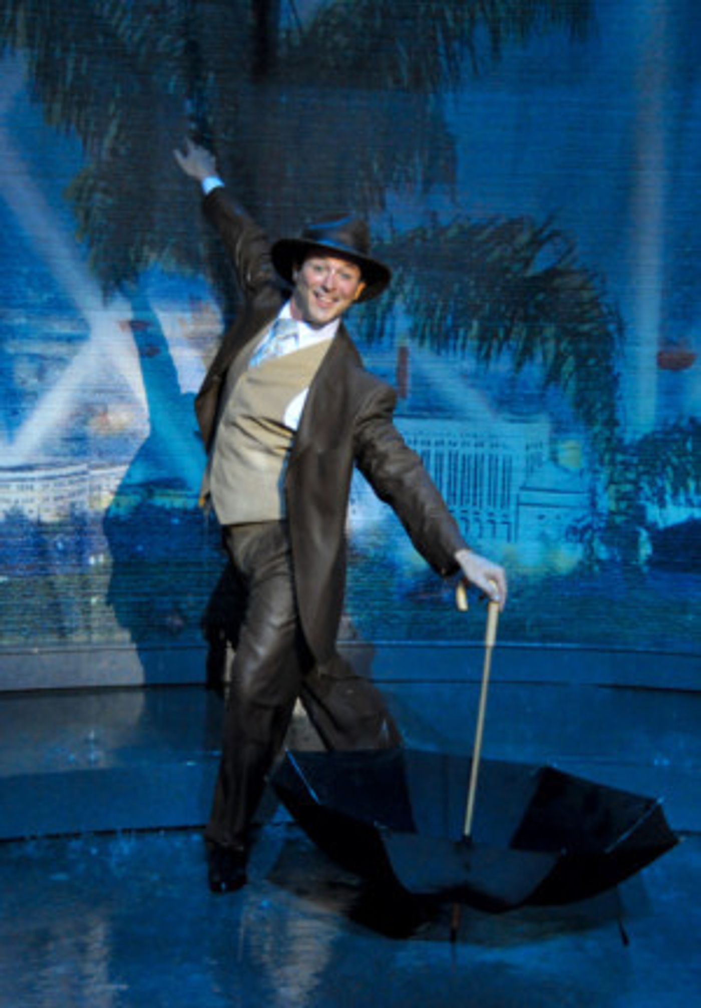 April Brings Showers To Beef & Boards With SINGIN' IN THE RAIN  Image