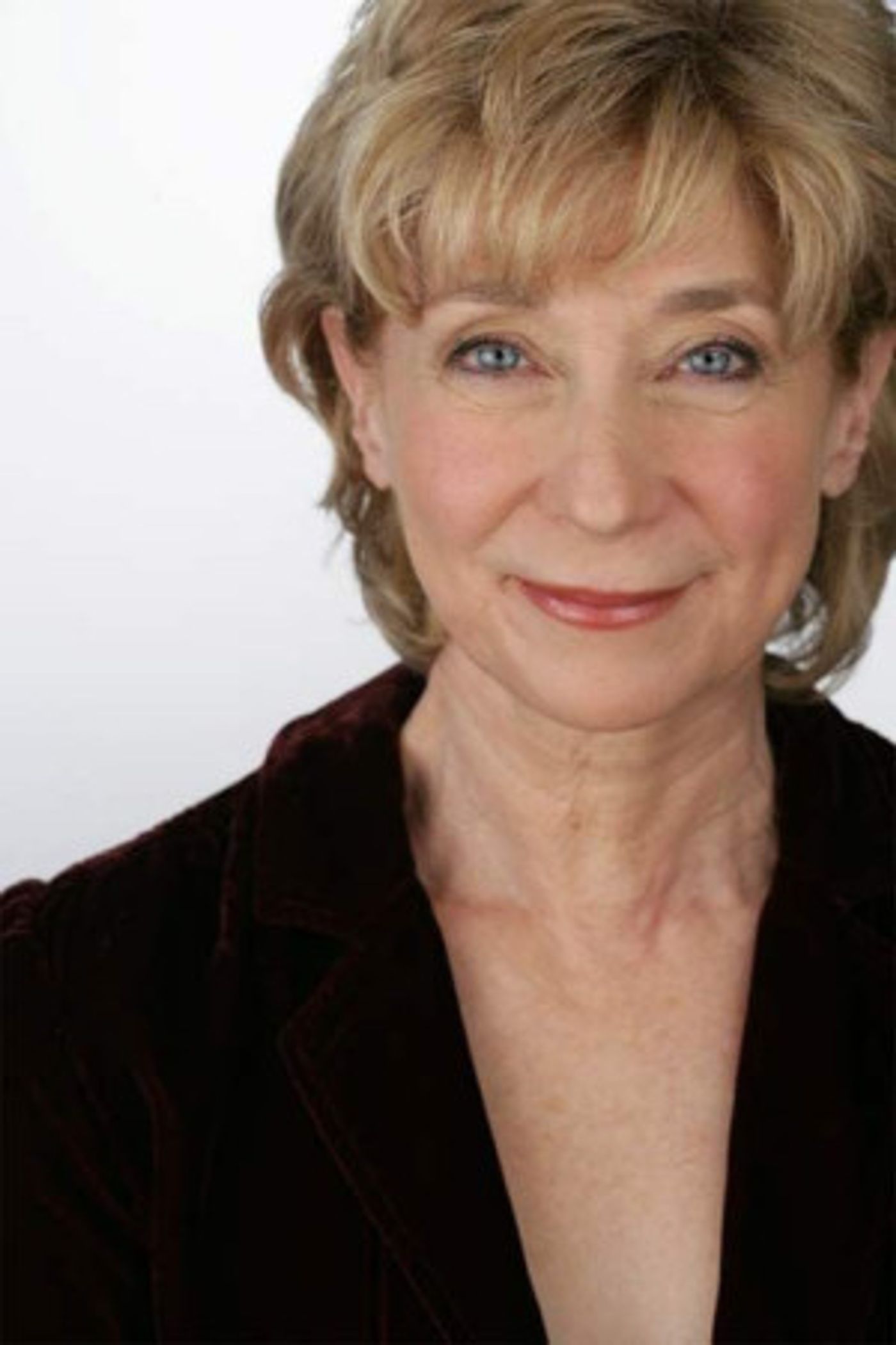 HSC Announces Cast of SWITZERLAND by Joanna Murray  Image