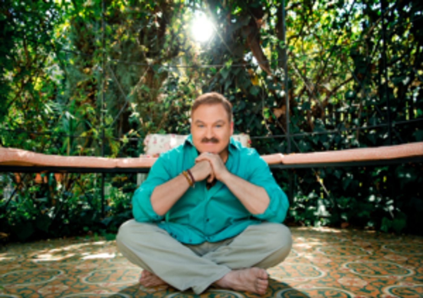 James Van Praagh Returns to Ridgefield Playhouse  Image
