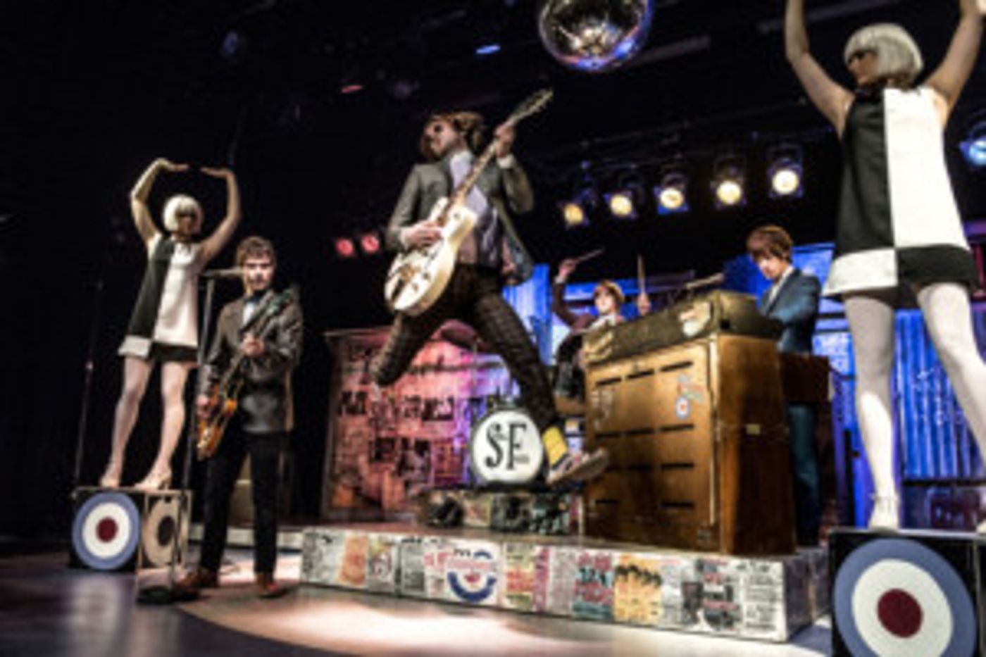 ALL OR NOTHING To Close At Ambassadors Theatre 12 May  Image