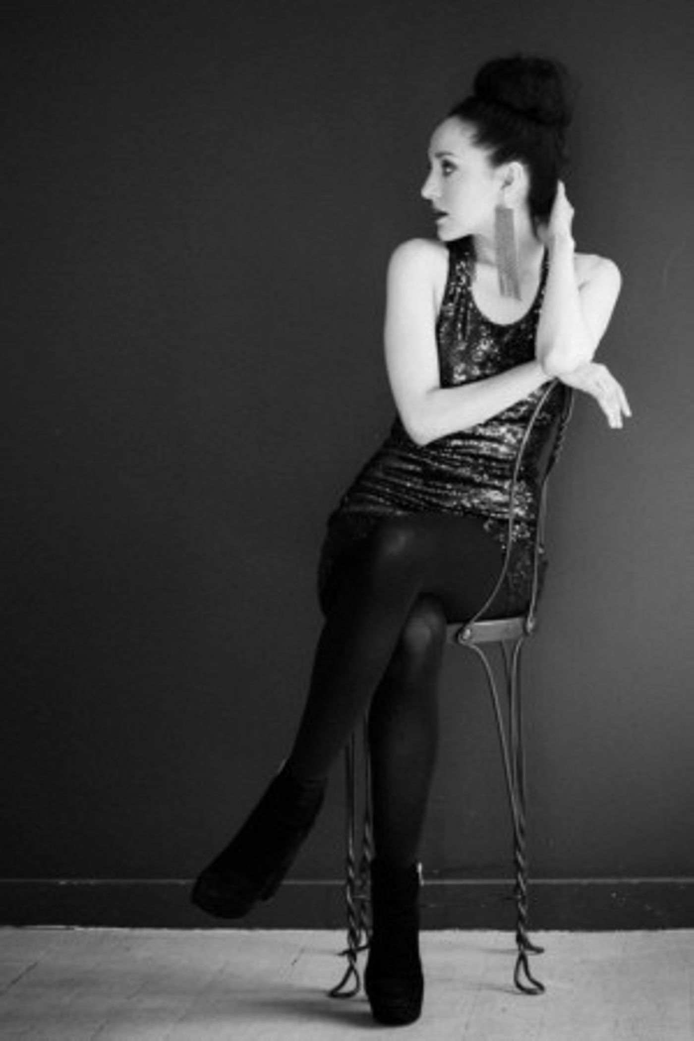 Jennifer Sanchez Debuts At The Green Room 42 With GIN & JAZZ  Image