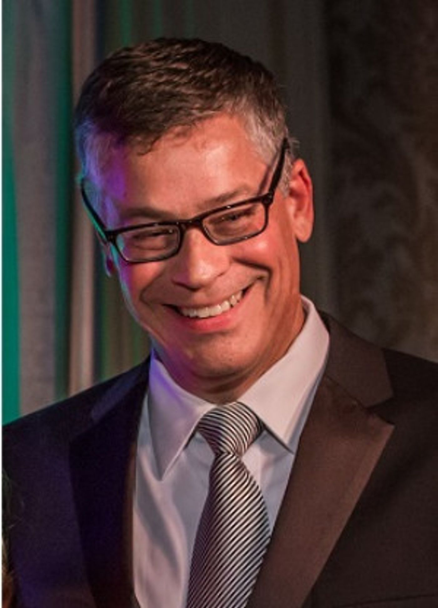 John McEwen Of NJ Theatre Alliance Receives Outstanding Professional Fundraiser Award  Image