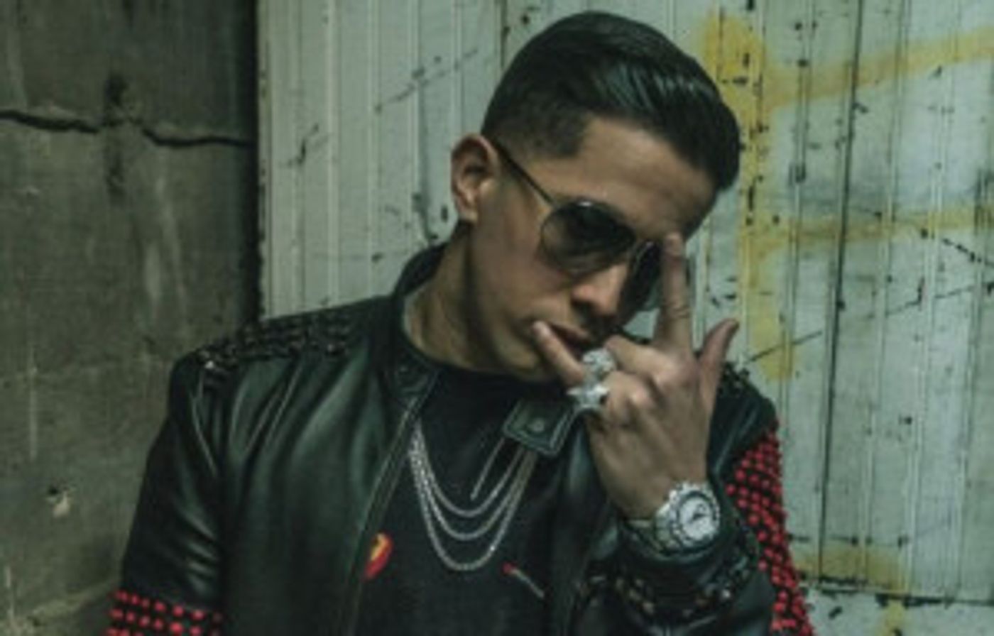 See De La Ghetto Perform Live At 6 Flags Great Adventure Today  Image