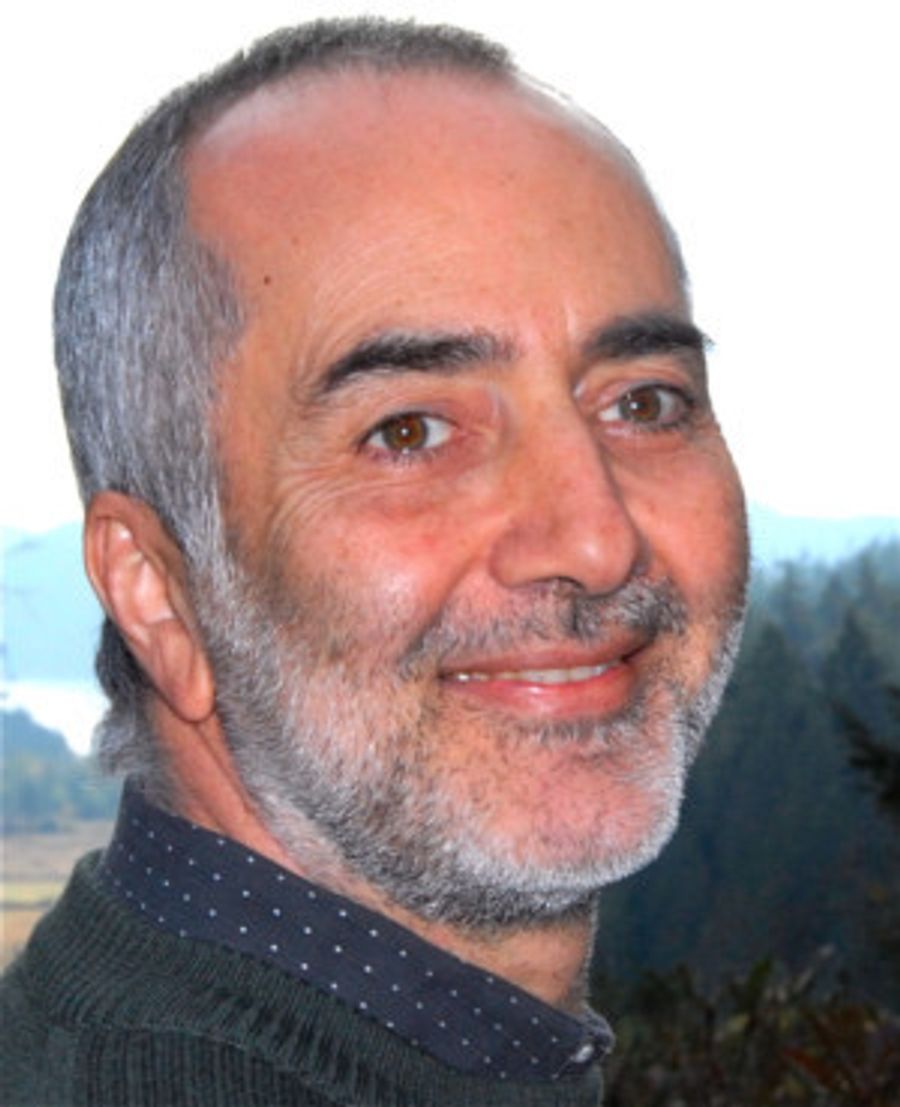 Raffi to Perform In Burlington Today Image