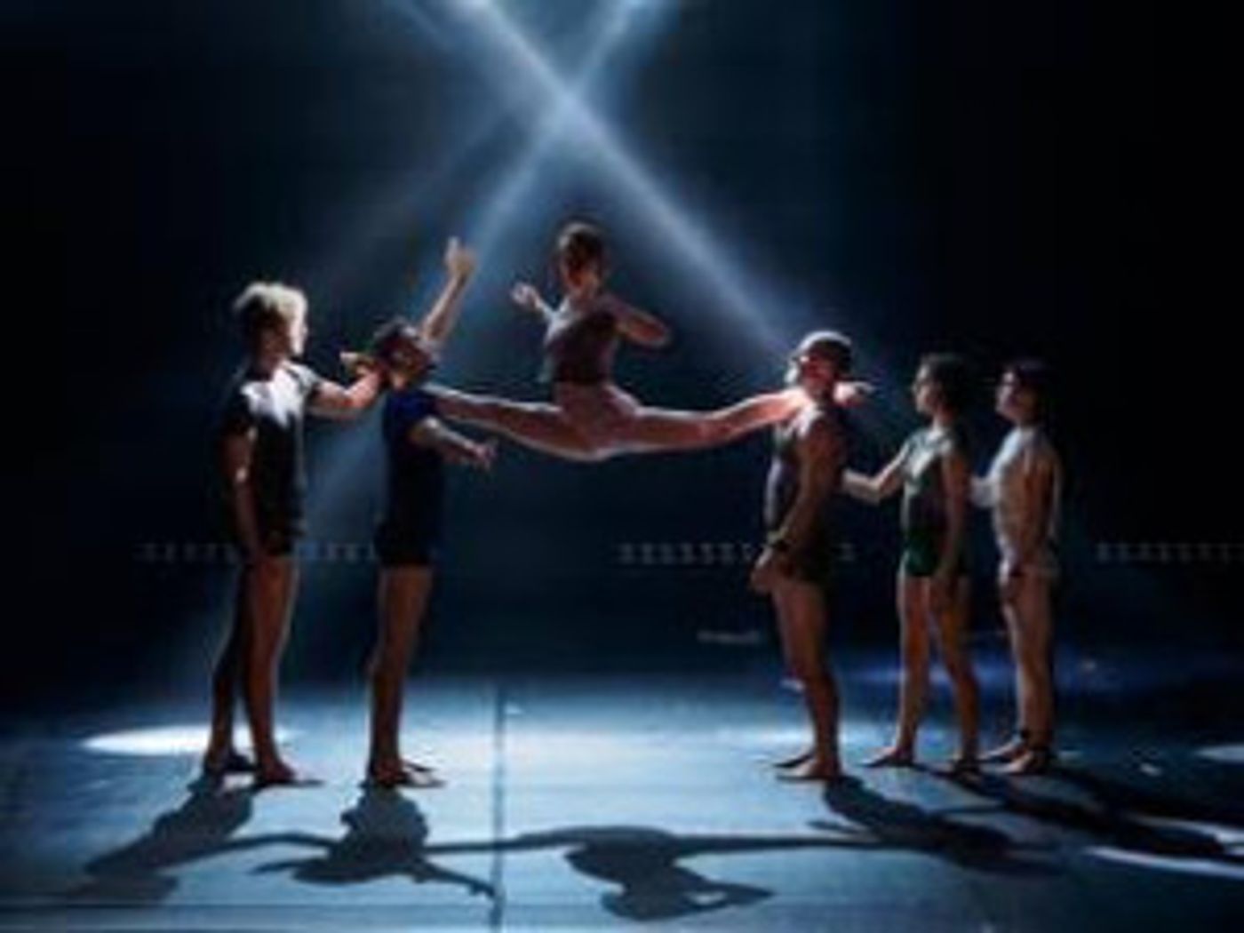 European Premiere Of Circa's PEEPSHOW Comes To Underbelly Festival This Summer  Image