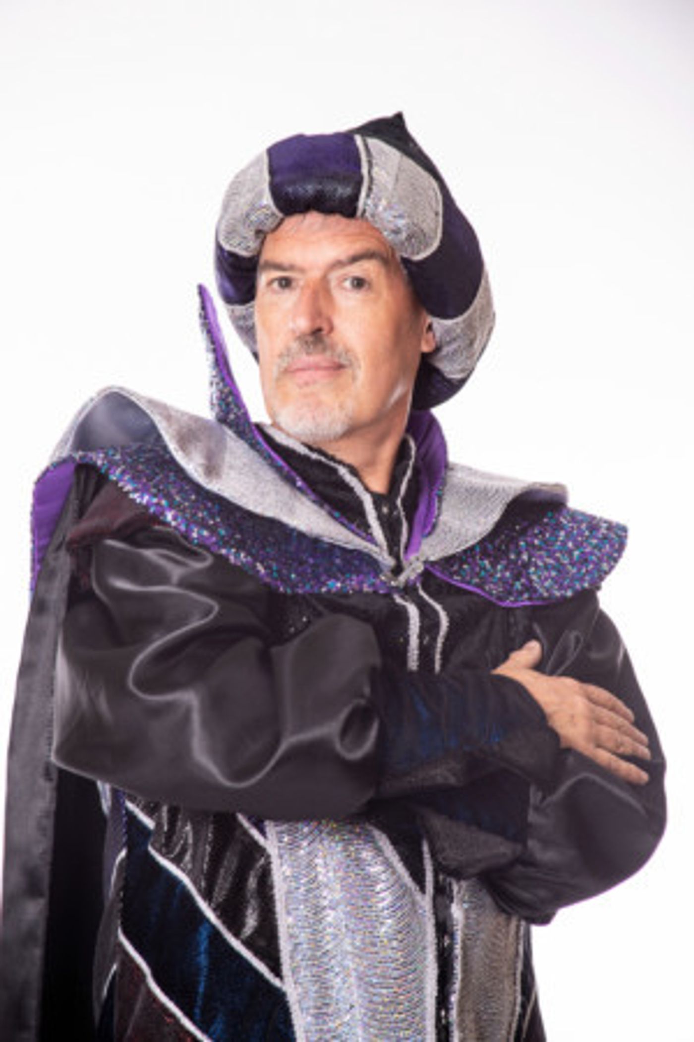 Arthur Bostrom Joins the Cast of ALADDIN at The Lighthouse Theatre, Kettering  Image
