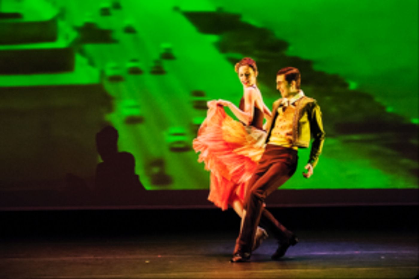 Westhampton Beach Welcomes COCKTAIL HOUR: The Show With Live Music  Image