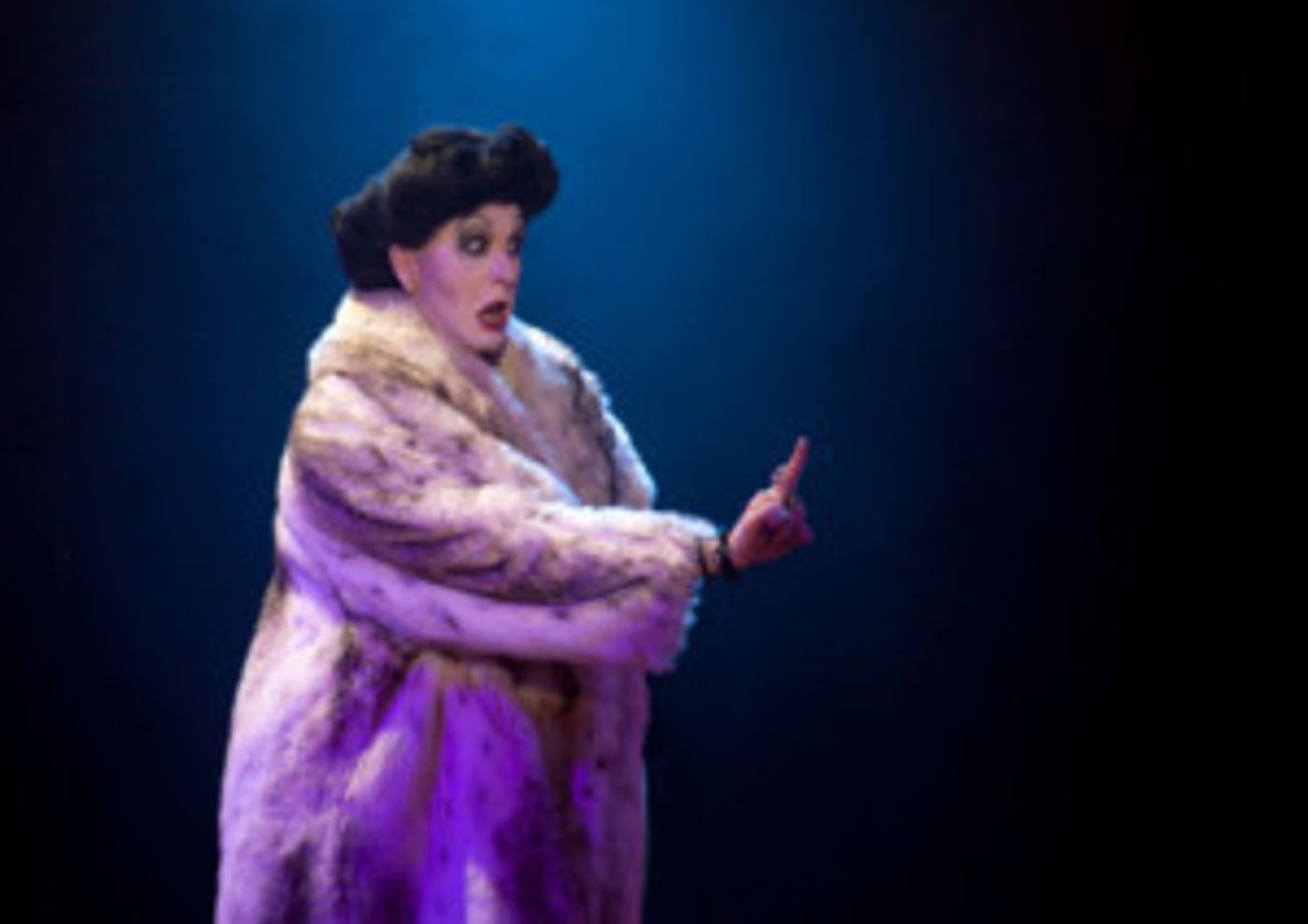 Hackney Showroom Presents FRAU WELT  Image