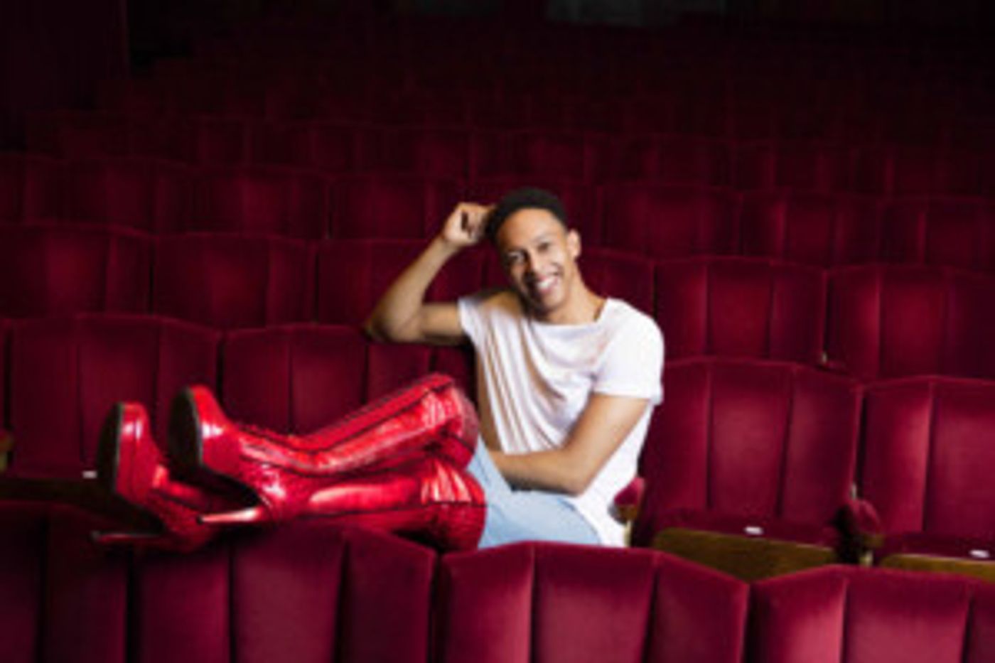 Full Casting Announced For KINKY BOOTS In Wolverhampton  Image