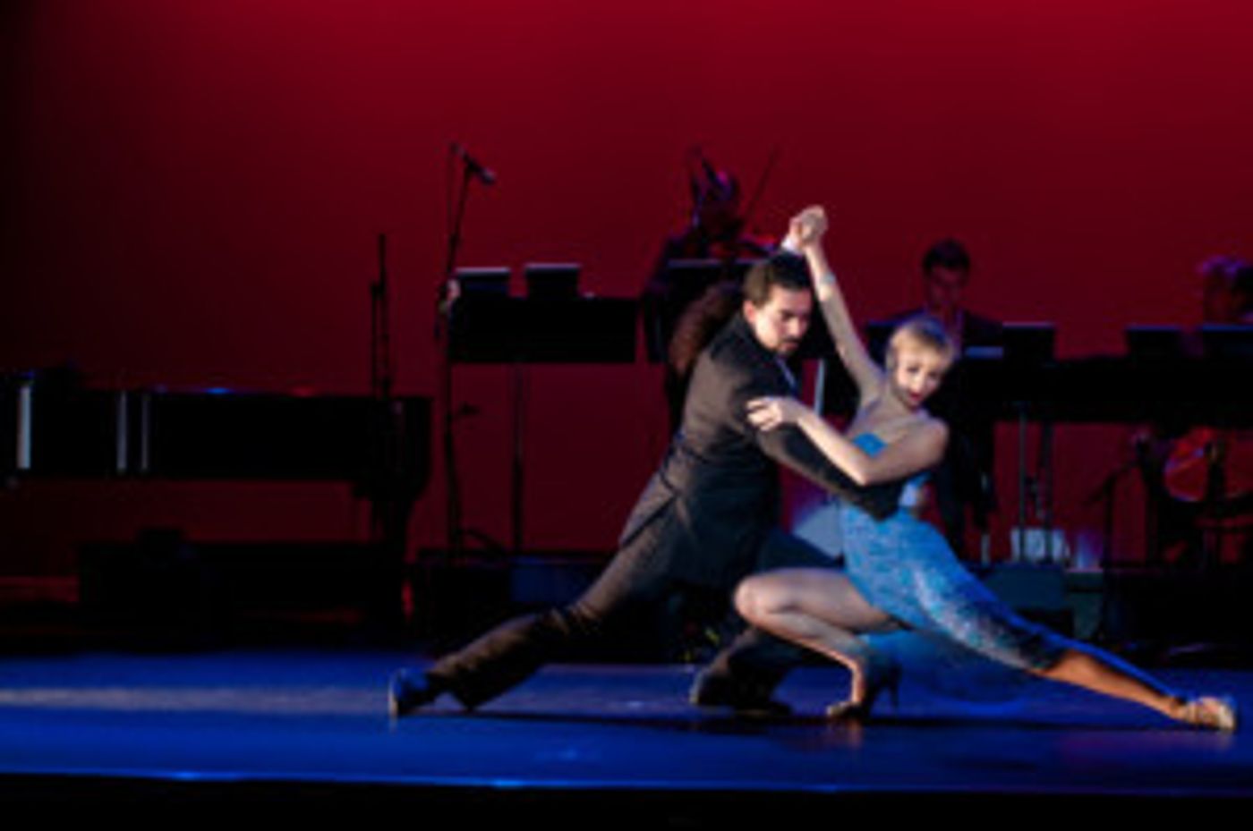 Blue Curtain Presents Live Entertainment From Around The Globe This Summer  Image