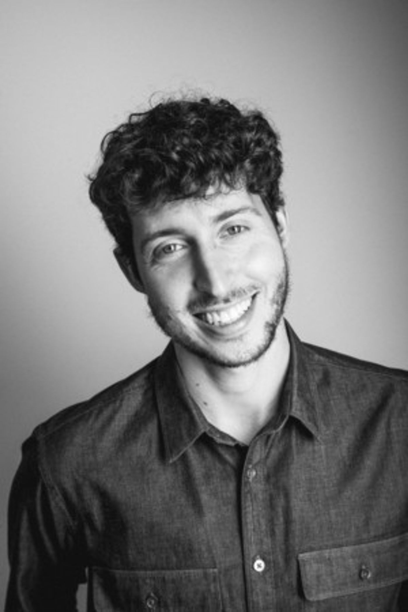 Cherry Lane Theatre Presents MAX STOSSEL LIVE: WORDS THAT MOVE  Image