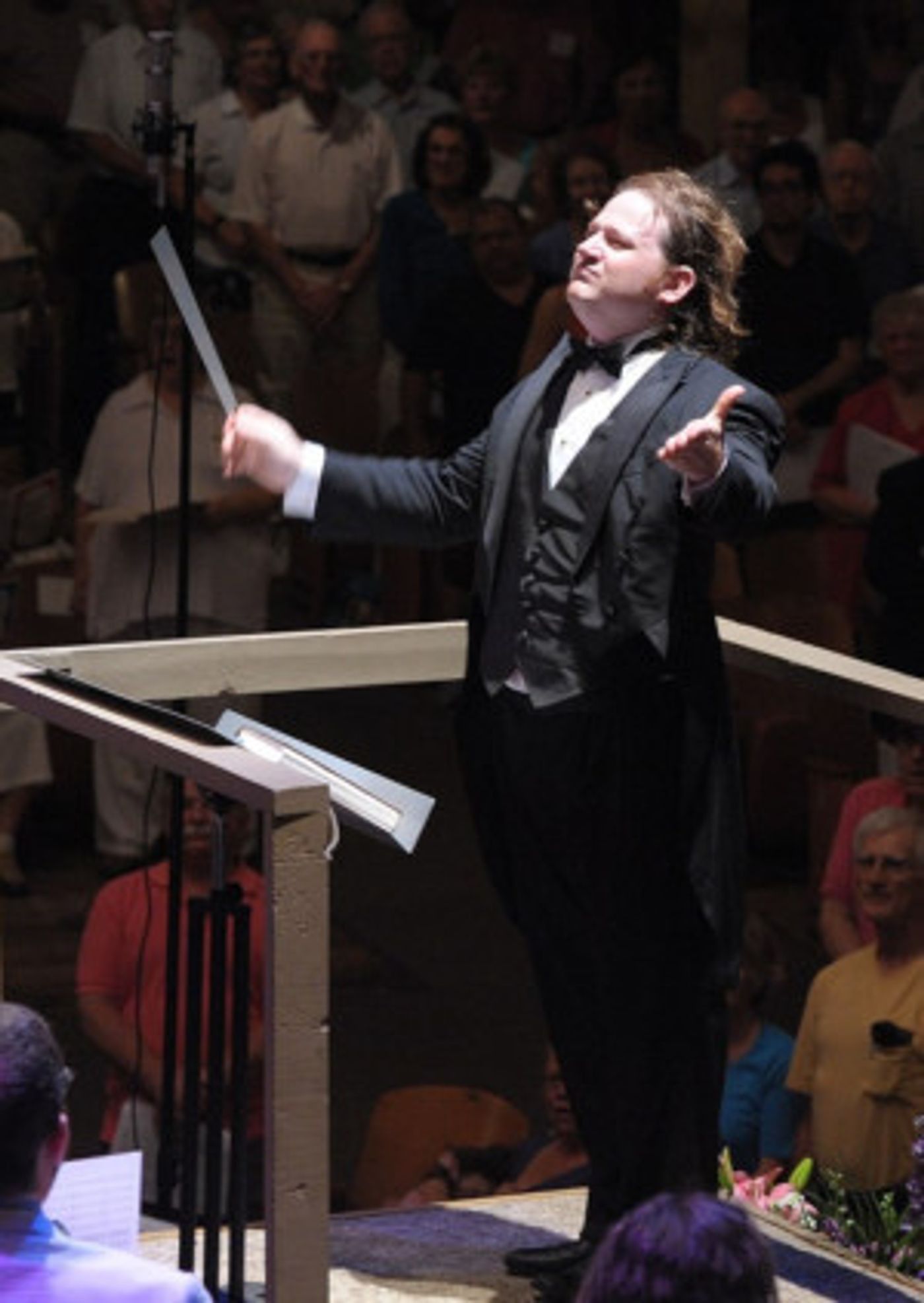 Jason Tramm Leads The Taghkanic Chorale As Music Director In Works By Faure And Handel  Image
