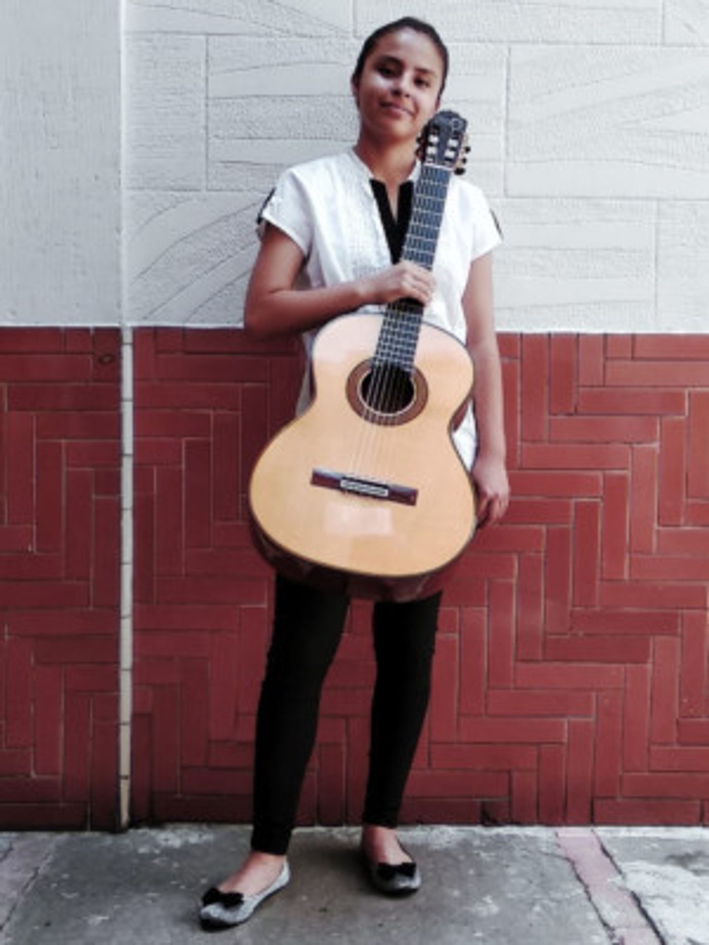 Danaé López Obtiene Primer Lugar En El Concurso Nacional De Guitarra Clásica Manuel López Ramos  Image