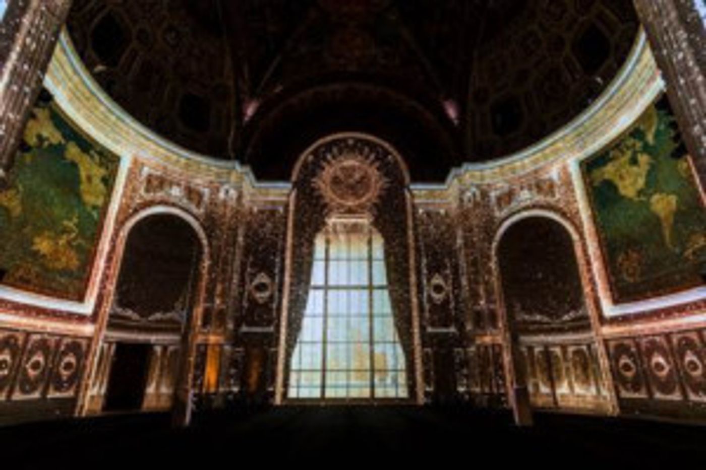 Cipriani And Moment Factory Unveil Immersive Multimedia Experience At NYC Landmark  Image