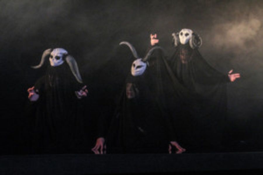 Shakespeare's MACBETH is Now On Stage At Monte Image