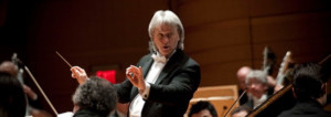 Carl St. Clair Leads Pacific Symphony's 40th Anniversary Season  Image