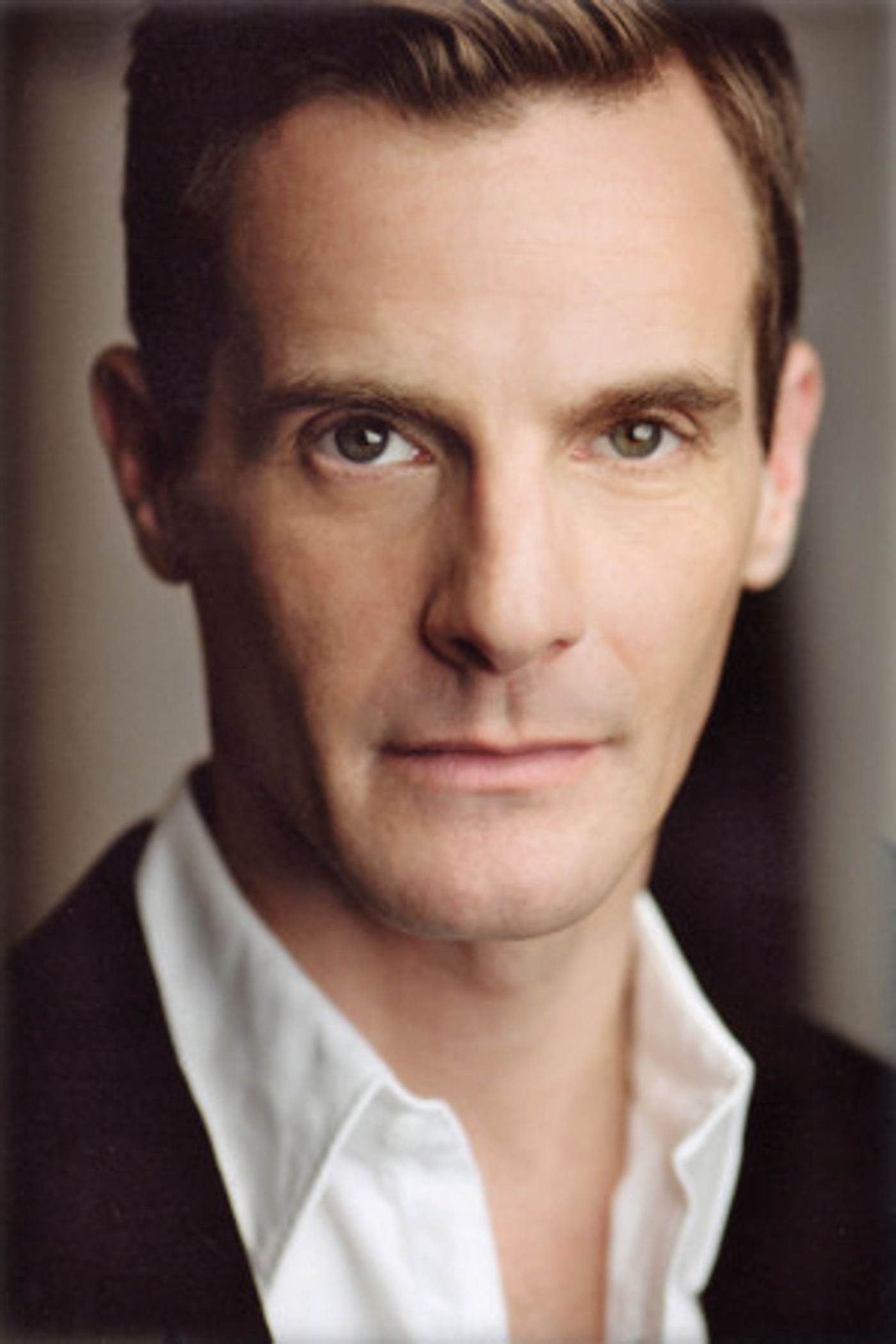 Barrington Stage Company Presents Tennessee Williams' THE GLASS MENAGERIE  Image