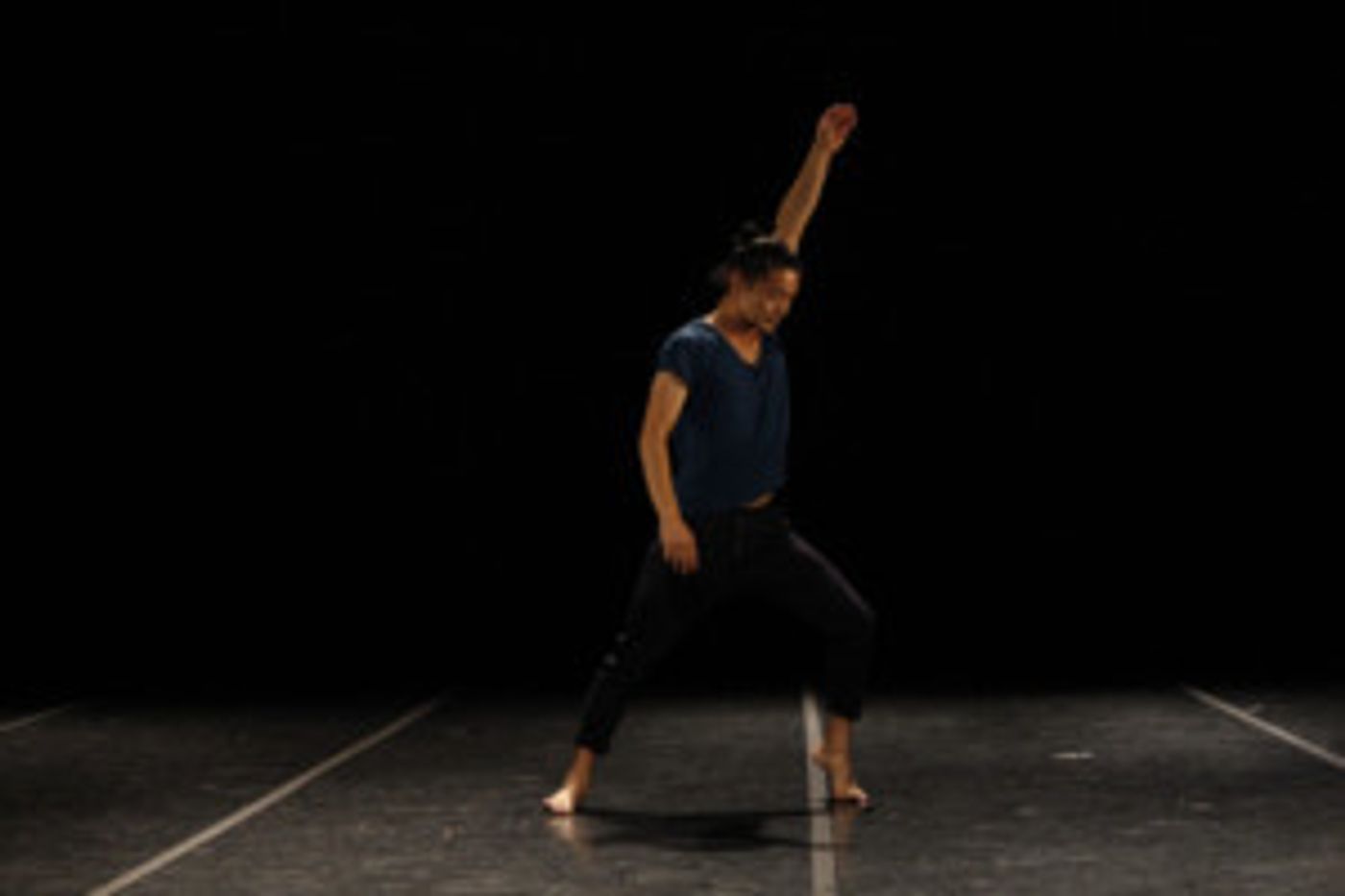 Intento Escapar De La Forma Y De Los Movimientos Predecibles: Yukio Suzuki  Image