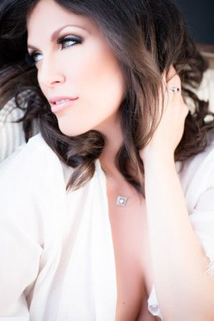 Hilary Kole Celebrates New Pop Single 'Moon Song' And More At The Green Room 42 on Sept 27  Image