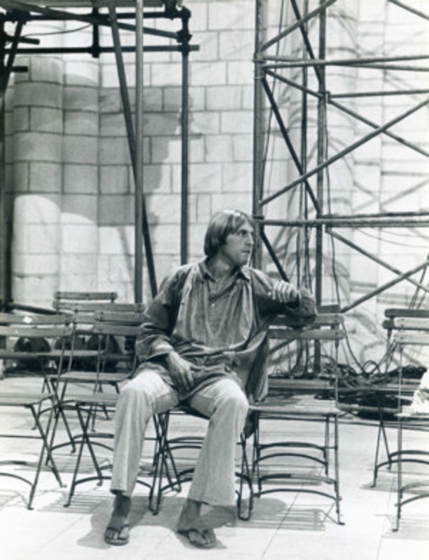 La MaMa Presents Coffeehouse Chronicles #149 “Andrei Serban” With Special Guest Liev Schreiber  Image