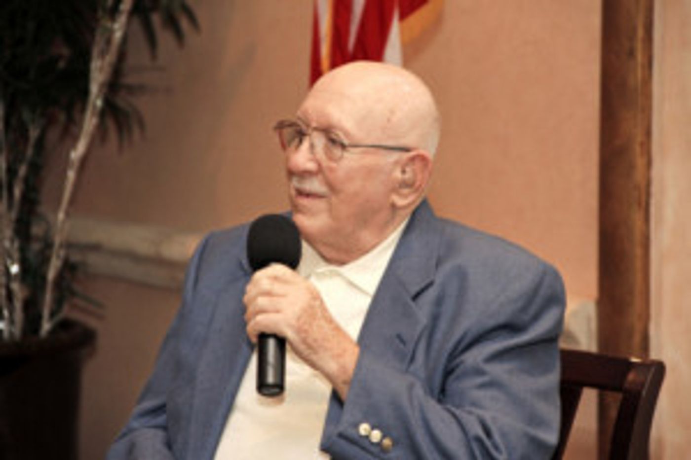 PB PHOTO CENTRE To Host Free Presentation By Legendary Photo Editor Arnold Drapkin  Image