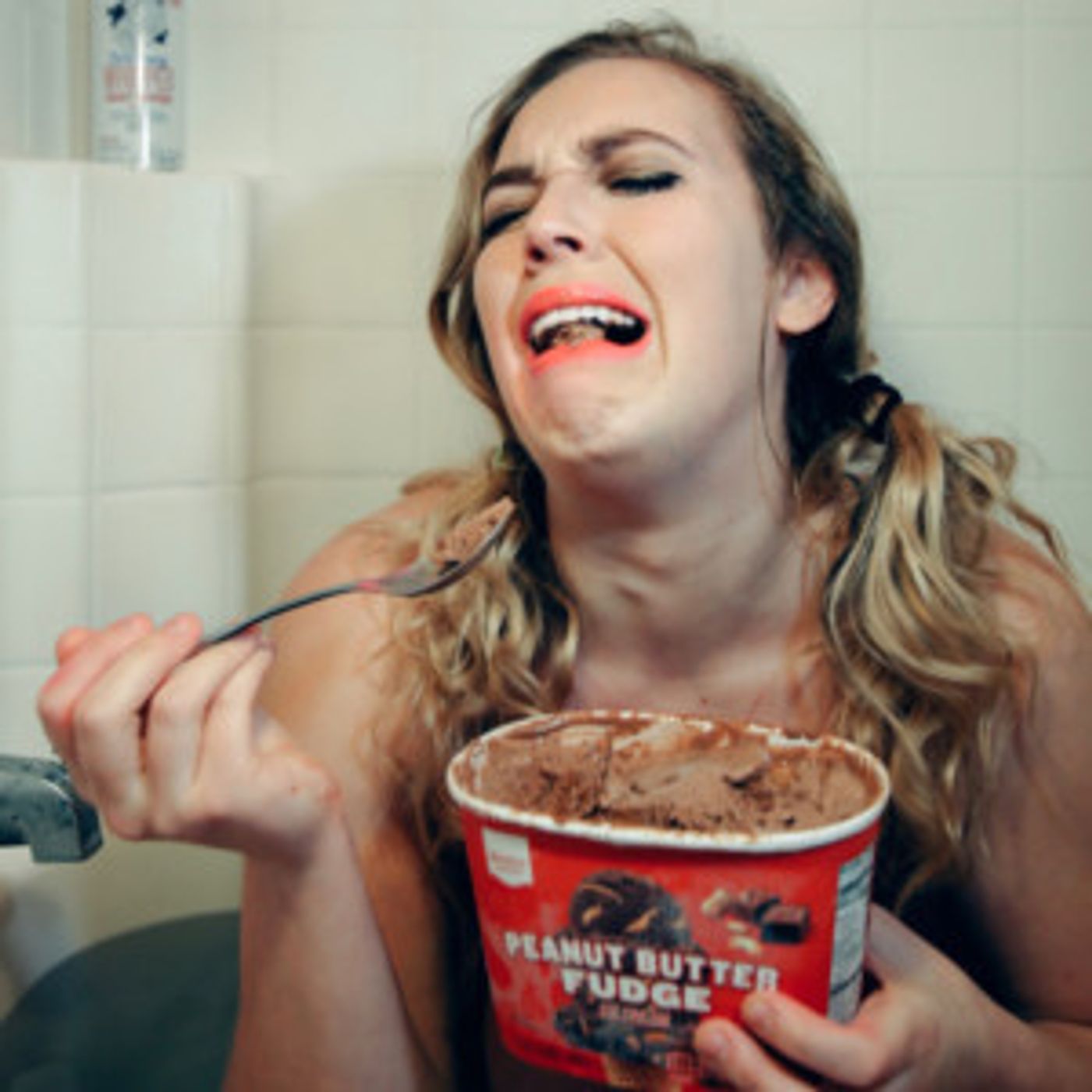 NOBODY'S REALLY HELPED ME Comes to United Solo Theatre Festival  Image