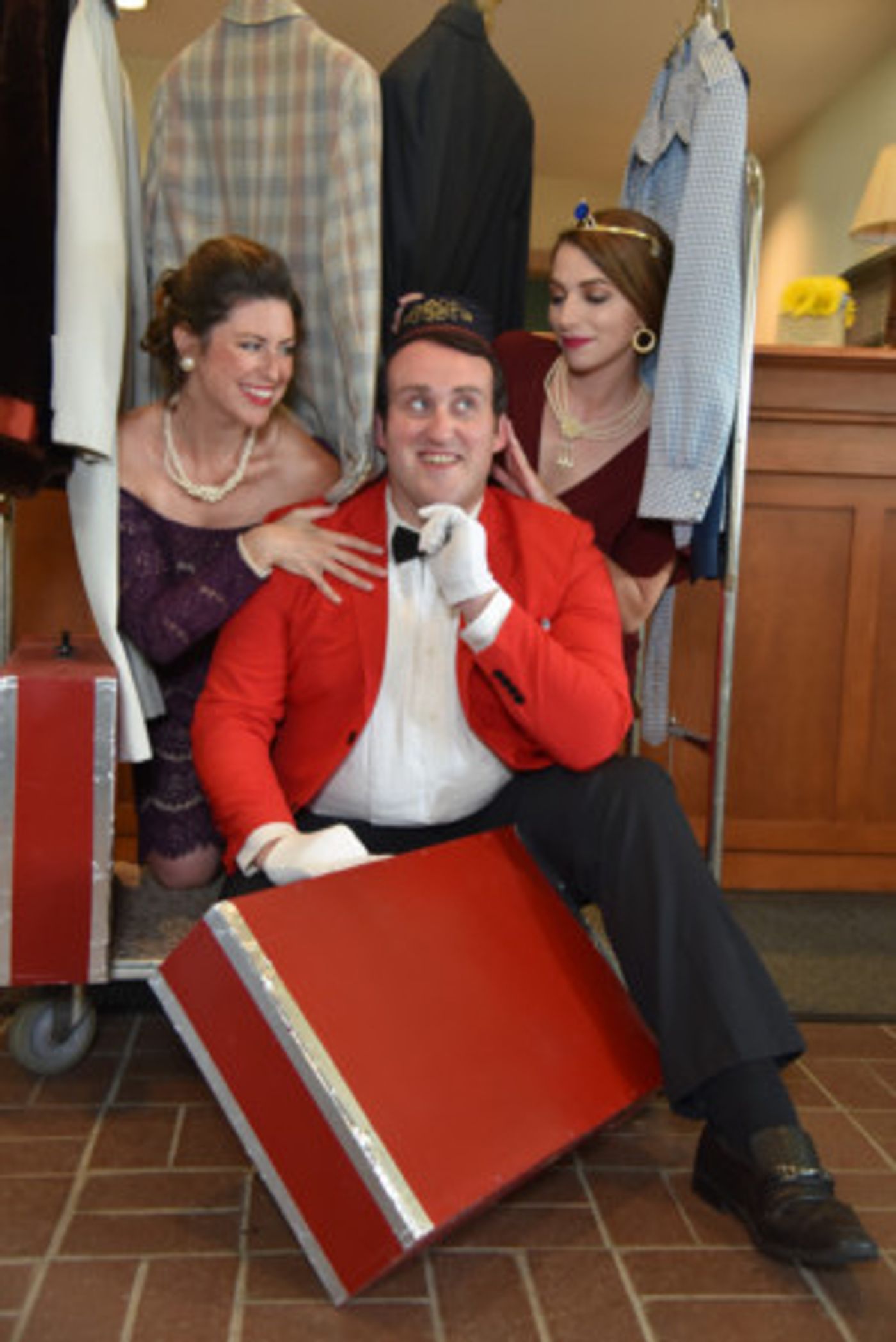 LEND ME A TENOR Takes Stage At The Round Barn Theatre  Image