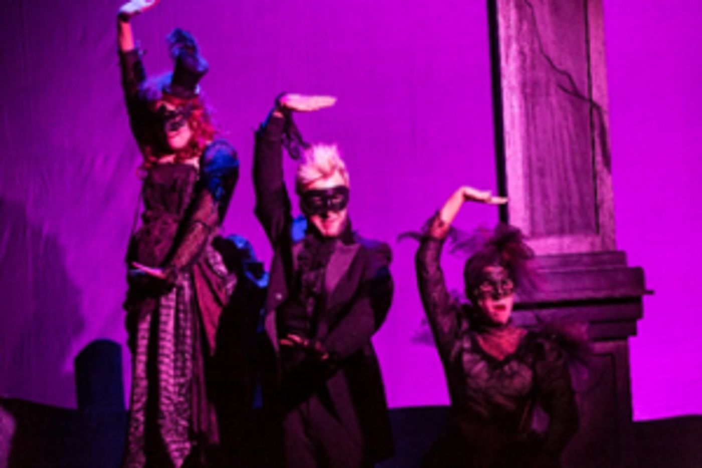 Cabaret Poe Celebrates 10th Anniversary At The Phoenix Theatre!  Image