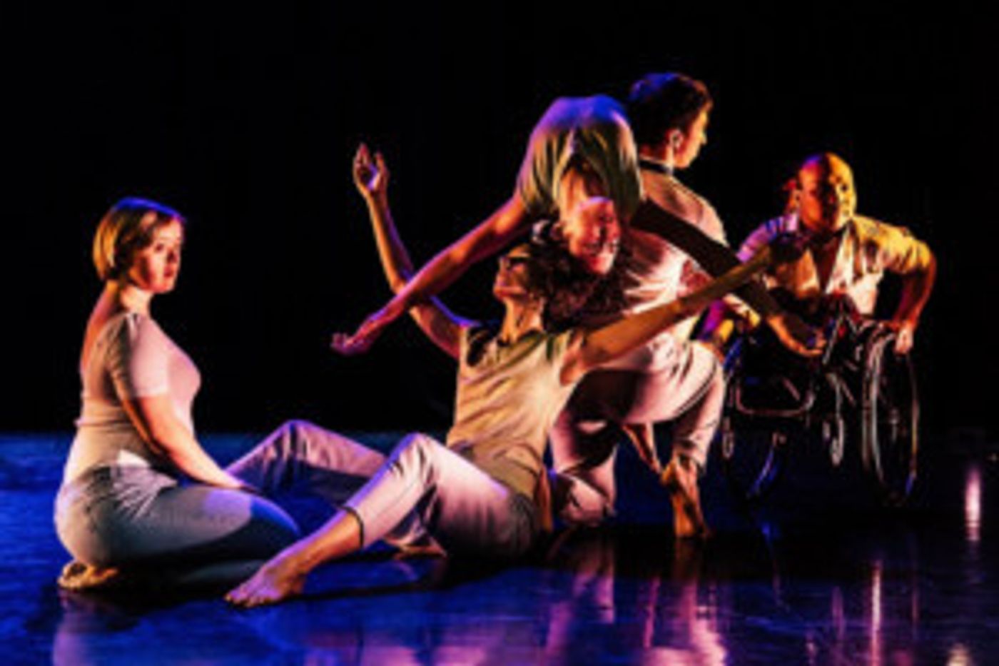Stopgap Dance Company Brings THE ENORMOUS ROOM To Storyhouse  Image