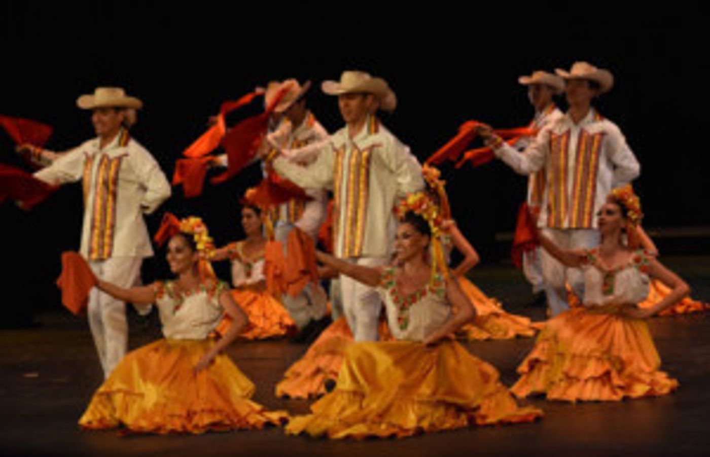Coreografías De La Olimpiada Cultural De 1968 Volvieron Al Escenario Con El Ballet Folklórico De México  Image