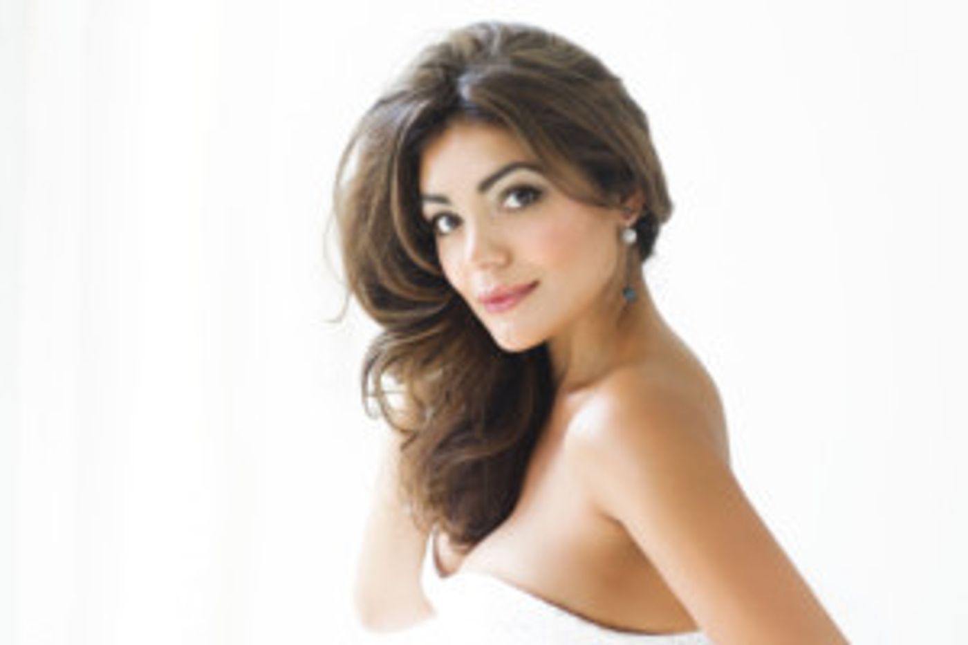 Celebrity Opera Series Continues With Plácido Domingo And Soprano Ailyn Pérez At The Broad Stage  Image