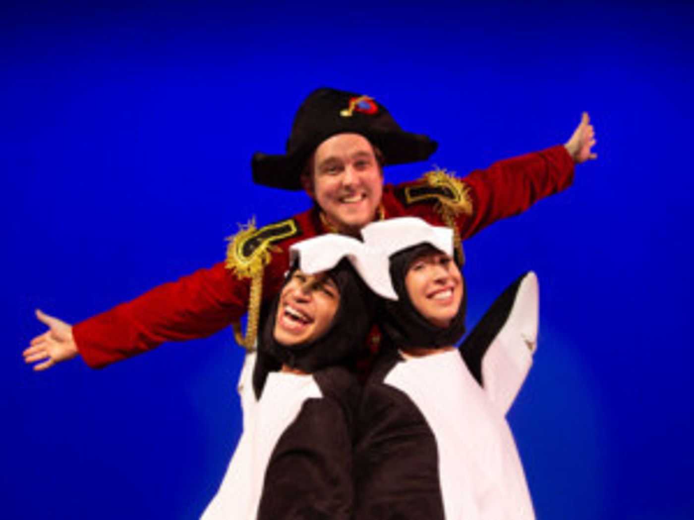 MR. POPPER'S PENGUINS Waddles Into Main Street Theater  Image