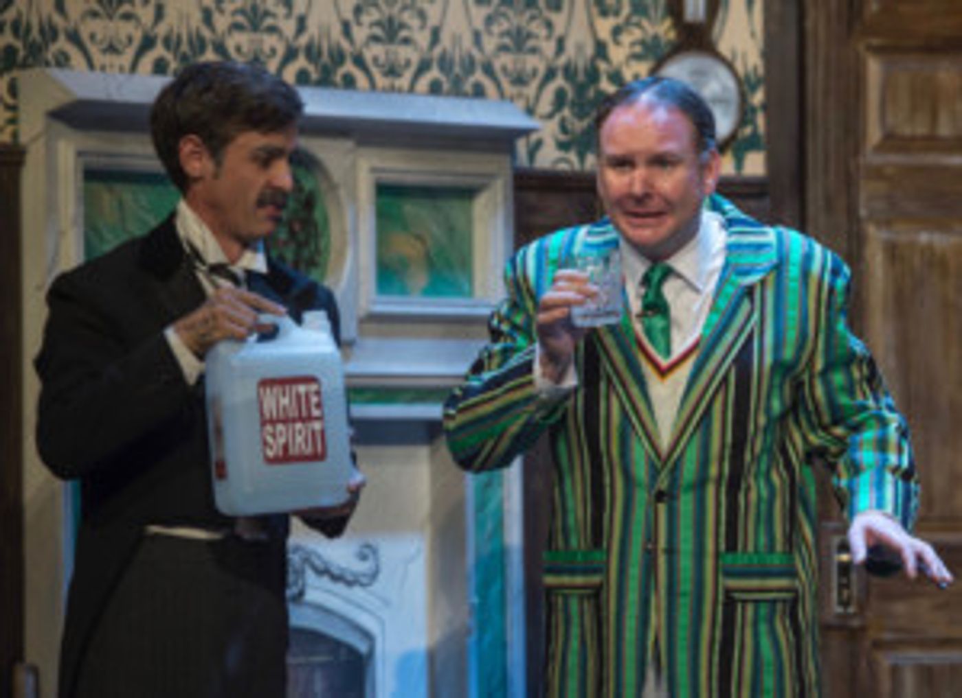 THE PLAY THAT GOES WRONG Takes Victory Lap Tour to Theatre on the Bay  Image