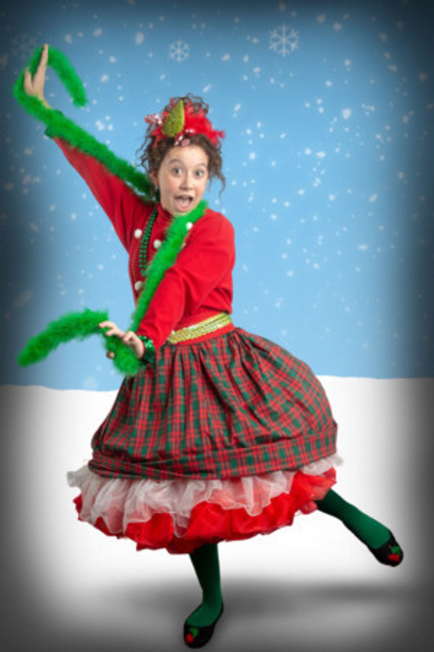FANCY NANCY SPLENDIFEROUS CHRISTMAS Brings Cheer to Artisan Center Theater  Image